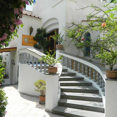 Hotel Villa Hermosa Ischia Bagian luar foto